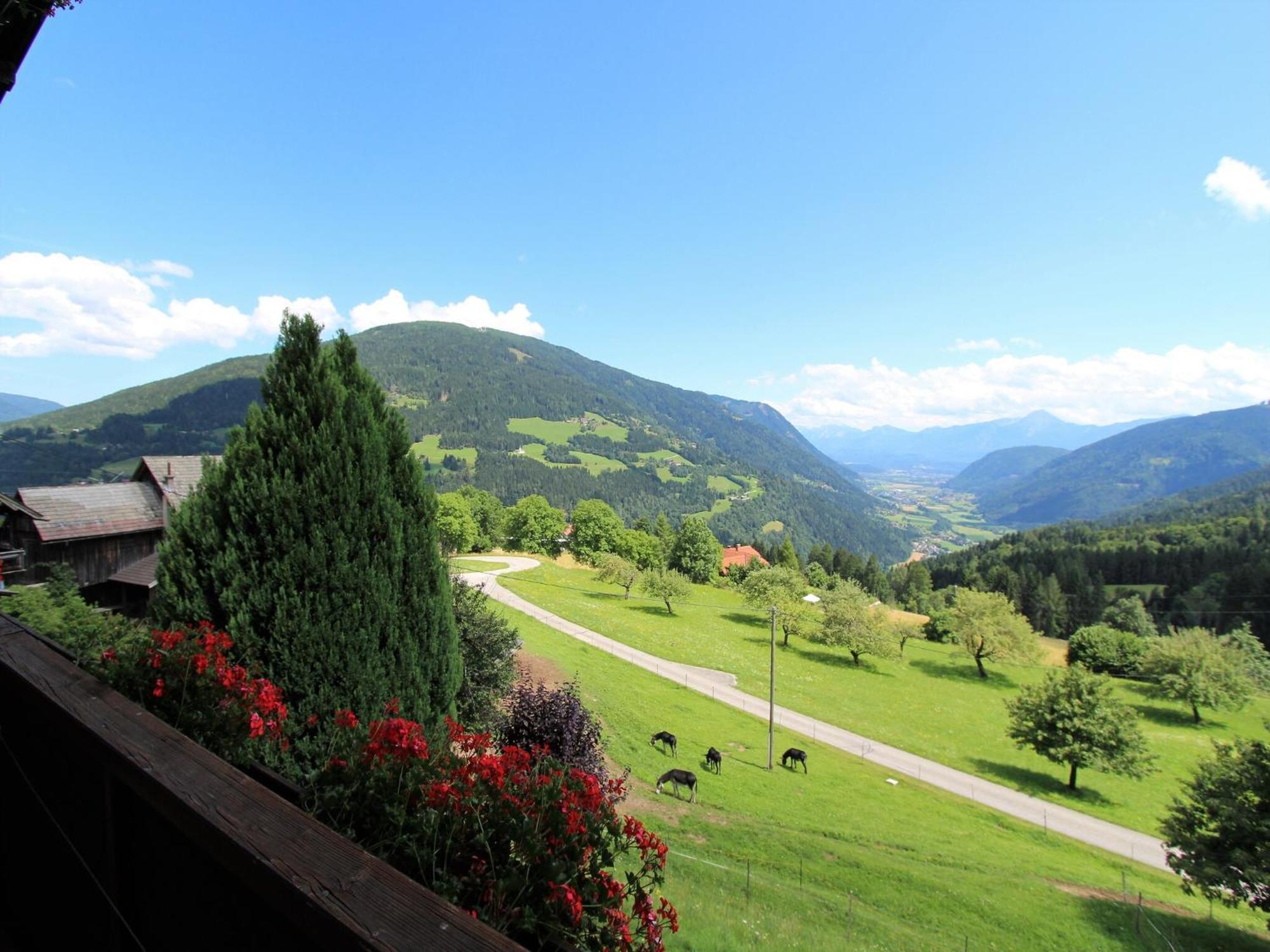 Cozy Apartment In Afritz Am See Near Gerlitzen Ski Area Εξωτερικό φωτογραφία